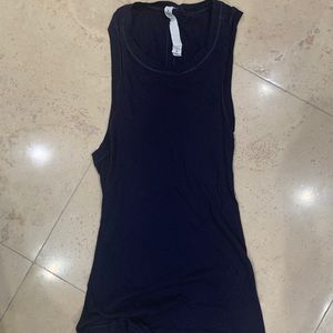 LULULEMON TANK WITH CROSS BACK